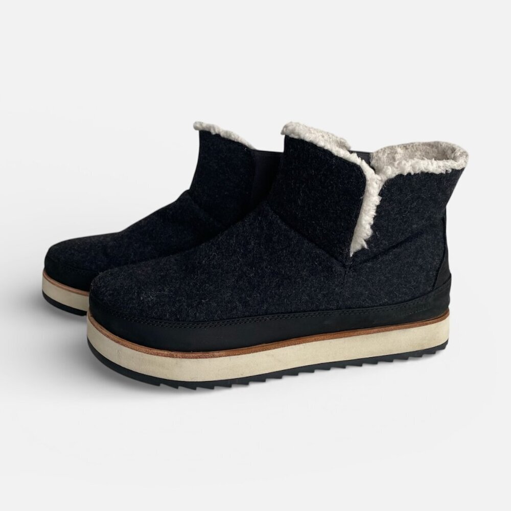 Merrell Juno Wool Pull On Black Ankle Boots SZ 9​​